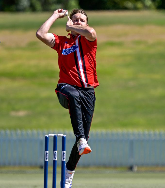 Angus McKenzie profile photograph